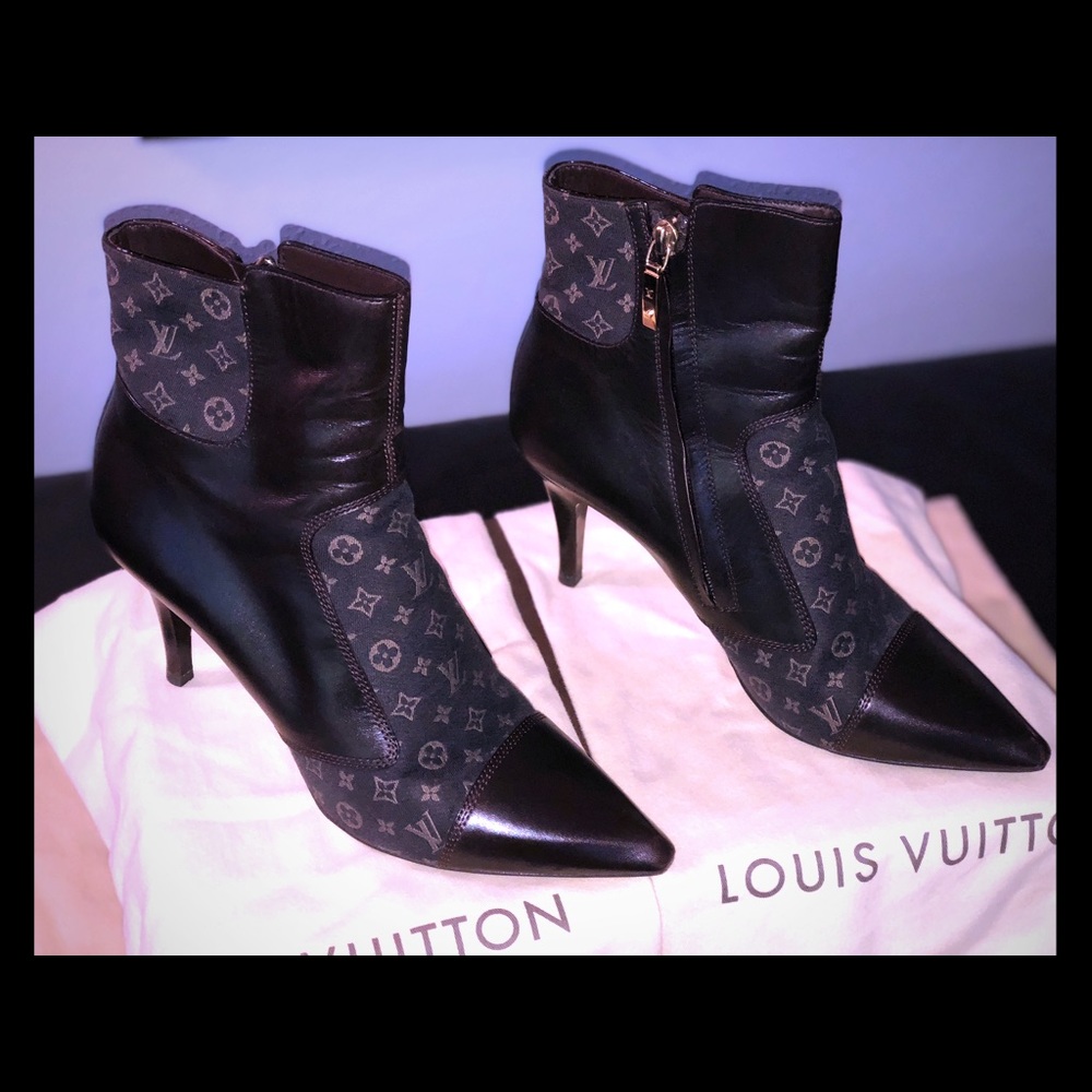 Louis Vuitton ankle boots